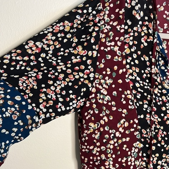 Braeve Small Bohemian flowy dotted blouse - Picture 3 of 8